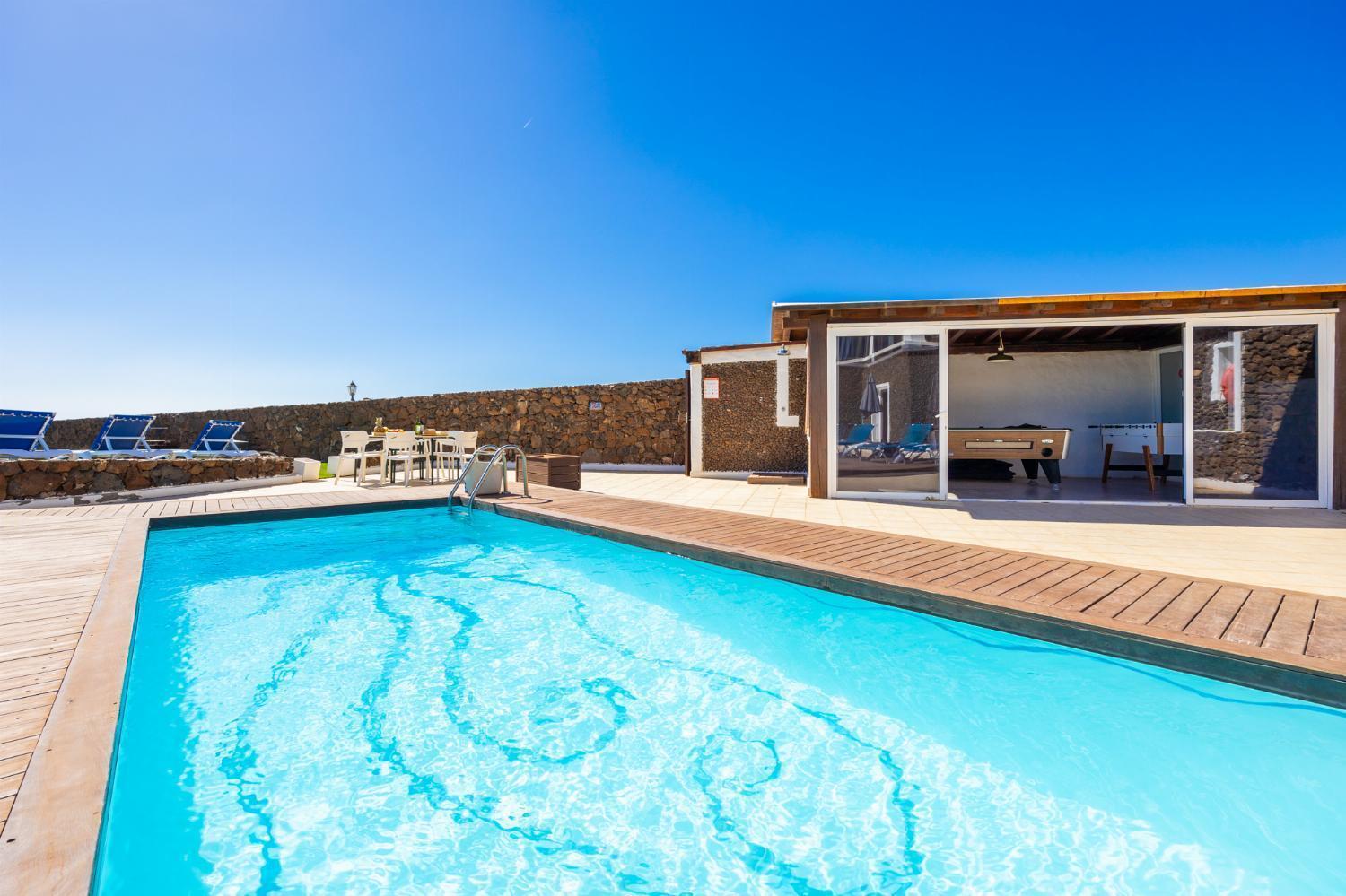 Villa Vista Mar Яйса Екстер'єр фото