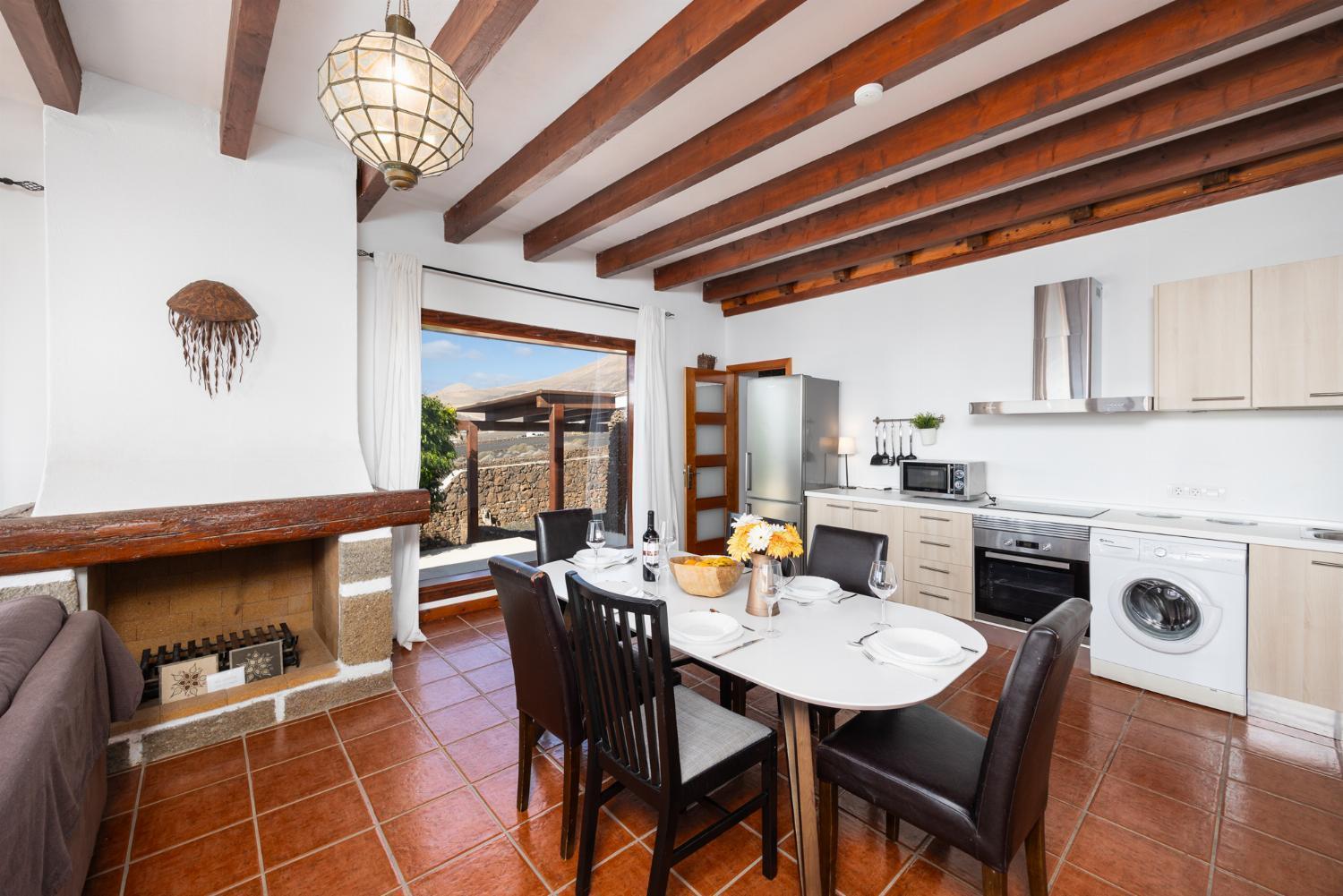Villa Vista Mar Яйса Екстер'єр фото
